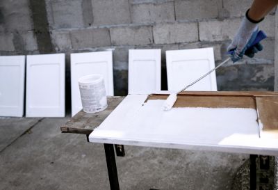 Cabinet Painting in Moderate Weather